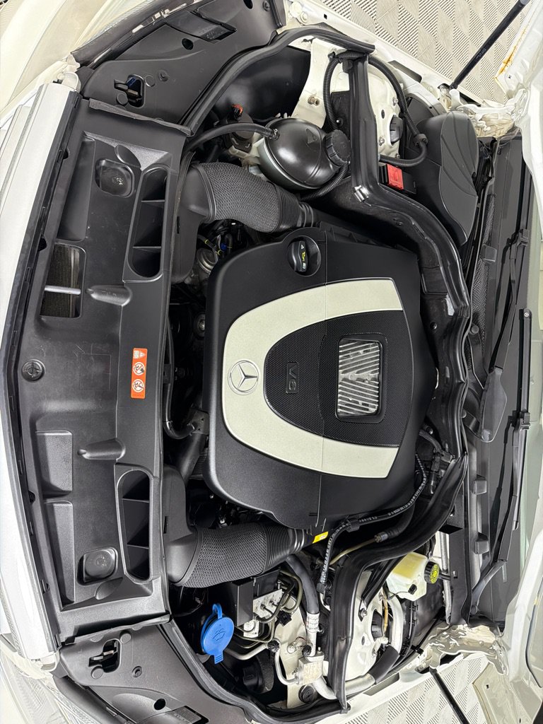Used 2010 Mercedes-Benz C 300 4MATIC Sedan image 26