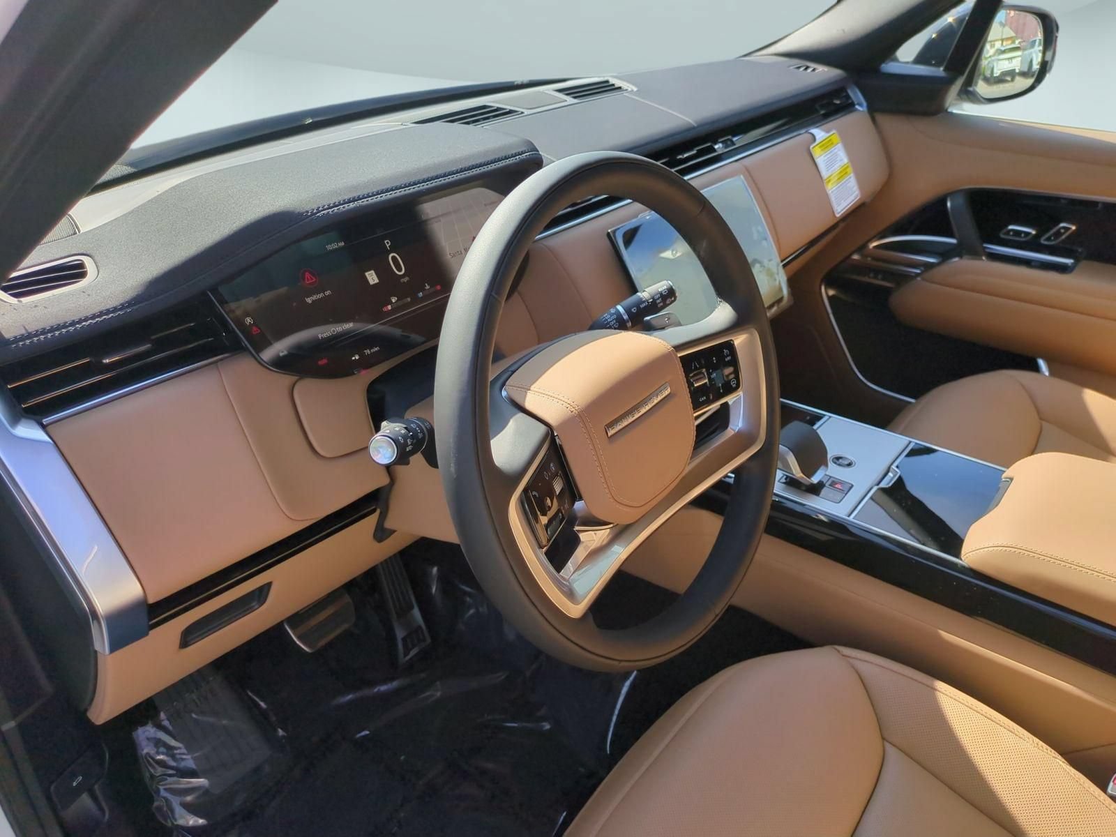 New 2026 Land Rover Range Rover SE AWD/4WD image 16