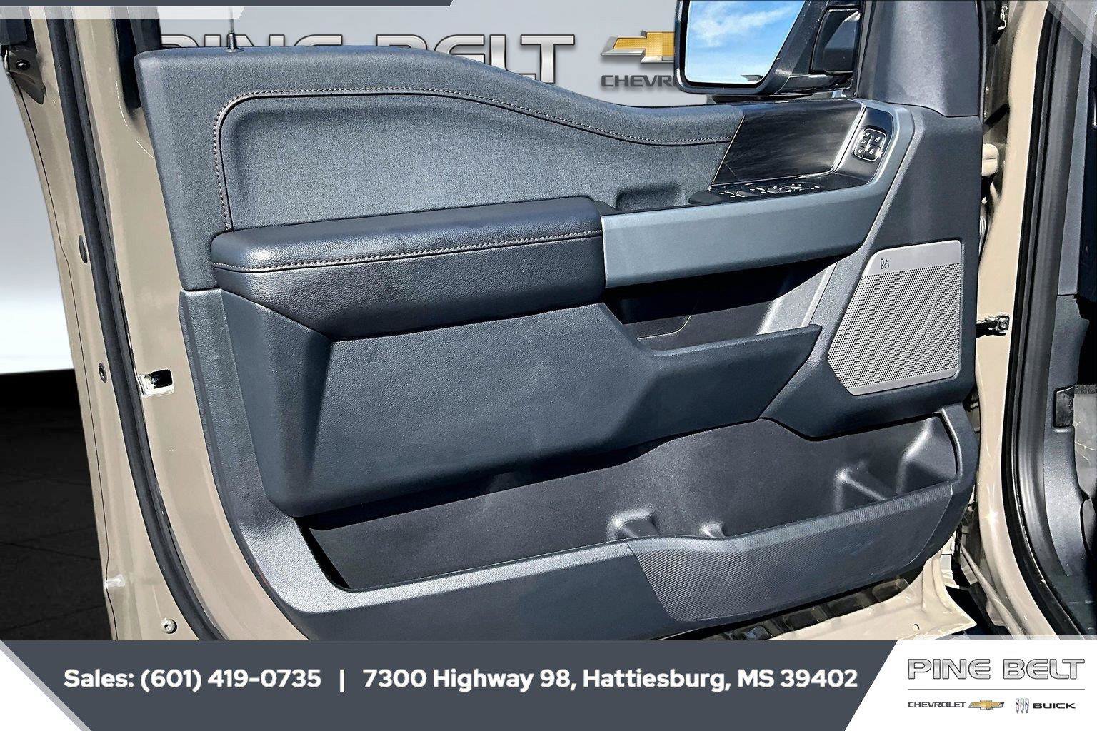 Used 2025 Ford F150 Lariat w/ Equipment Group 502A High AWD/4WD image 18
