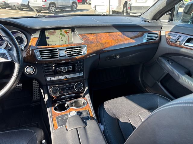 Used 2014 Mercedes-Benz CLS 550 4MATIC w/ Premium 1 Package image 12