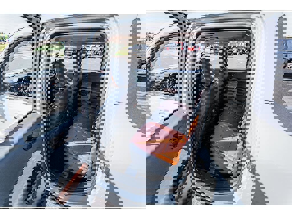 Used 2023 Ford Maverick Lariat w/ Lariat Luxury Package image 24