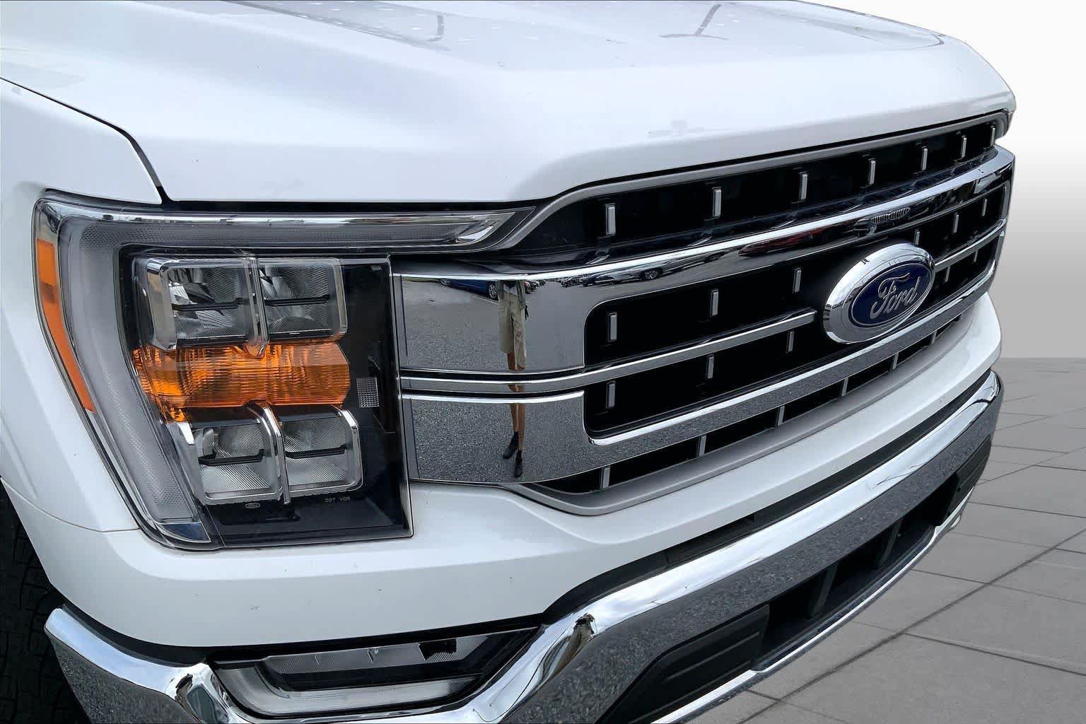 Used 2023 Ford F150 Lariat w/ Trailer Tow Package AWD/4WD image 29