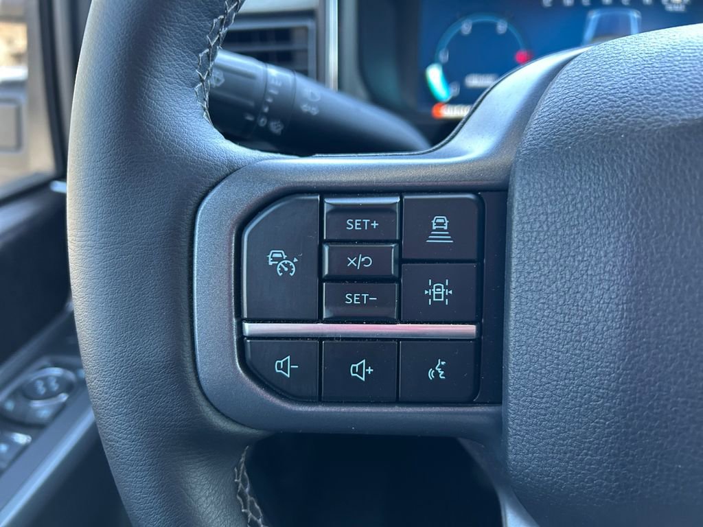 Used 2025 Ford F250 Lariat w/ Lariat Ultimate Package AWD/4WD image 21