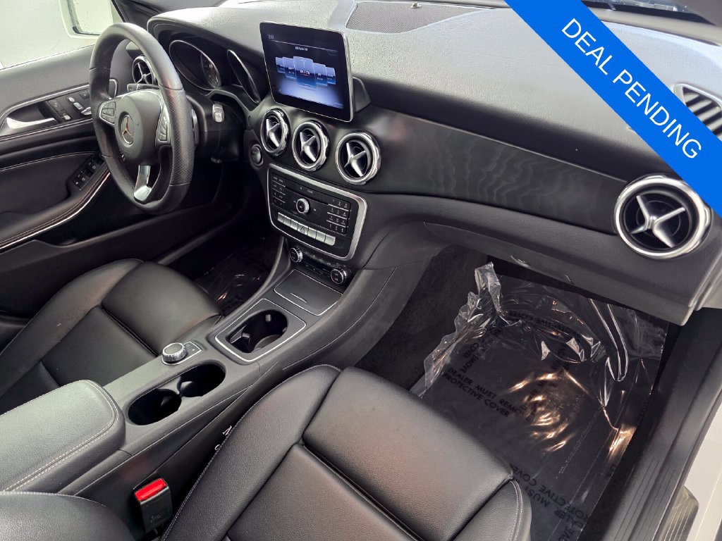 Used 2020 Mercedes-Benz GLA 250 4MATIC image 29