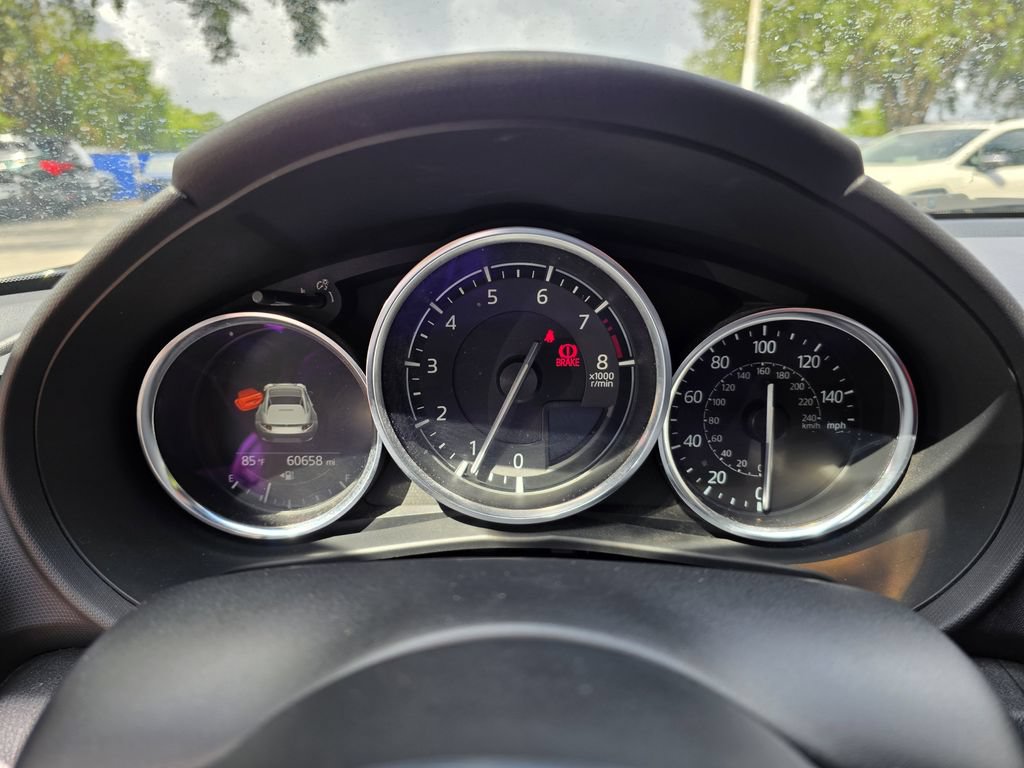Used 2021 MAZDA MX-5 Miata RF Club RWD image 20