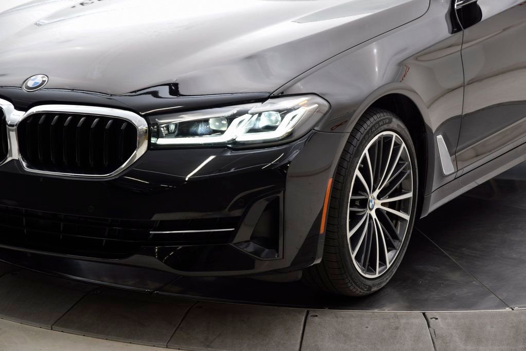 Used 2023 BMW 530i w/ Convenience Package image 11