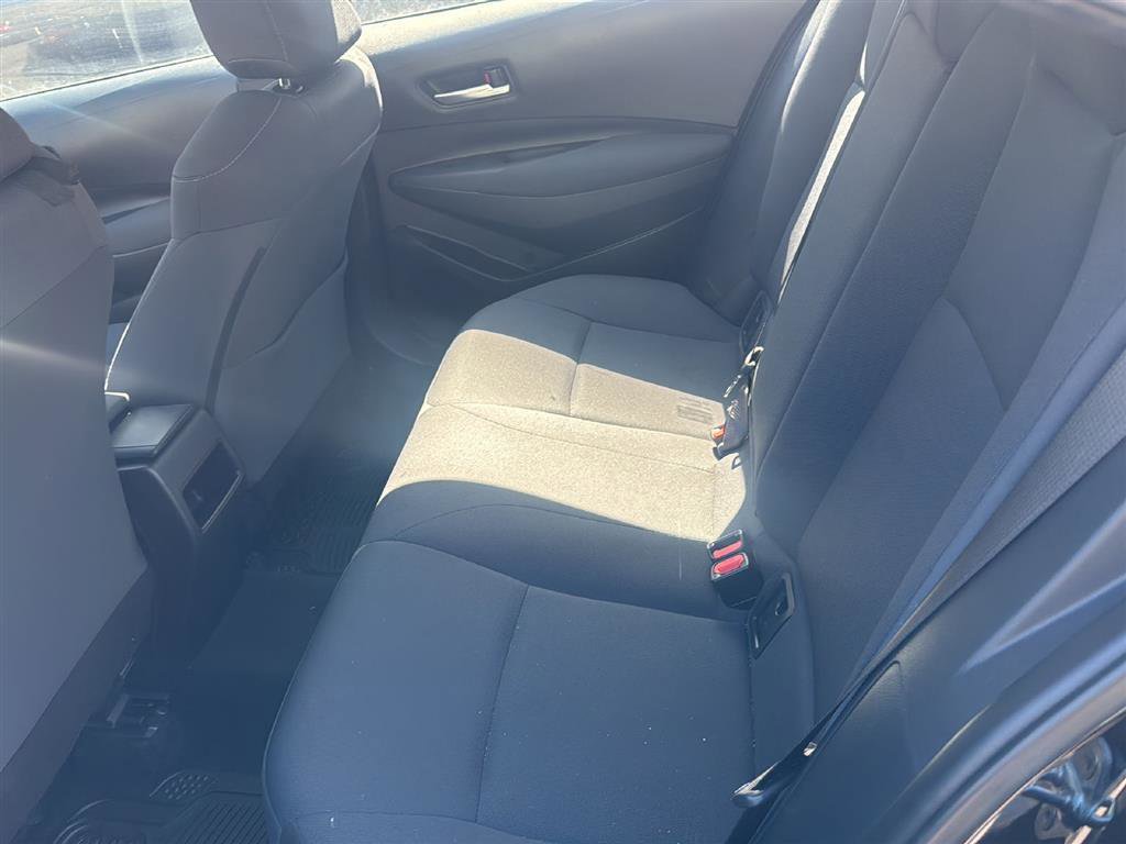 Used 2021 Toyota Corolla LE image 7