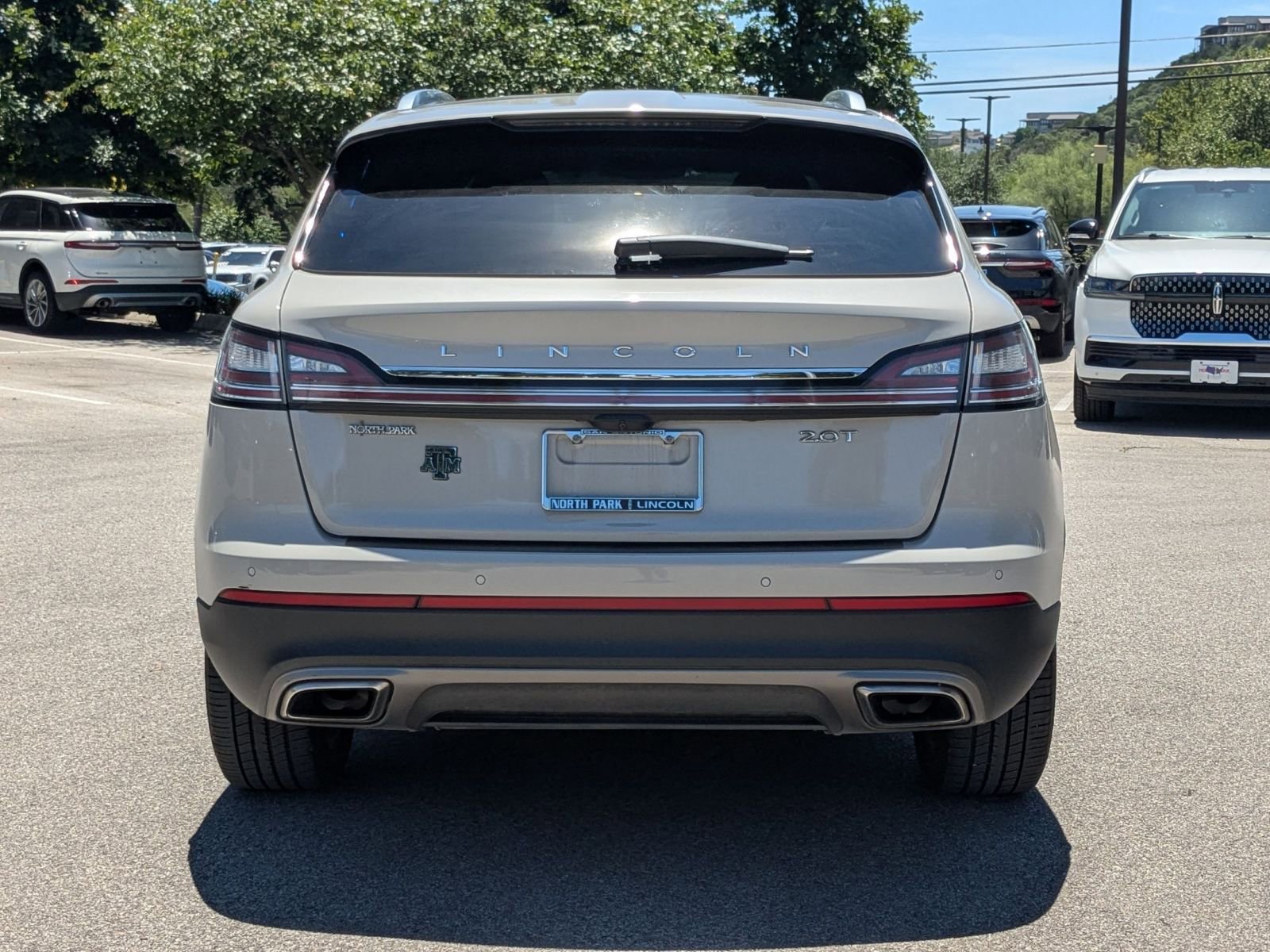 Used 2020 Lincoln Nautilus Reserve w/ Cargo Utility Package FWD image 3