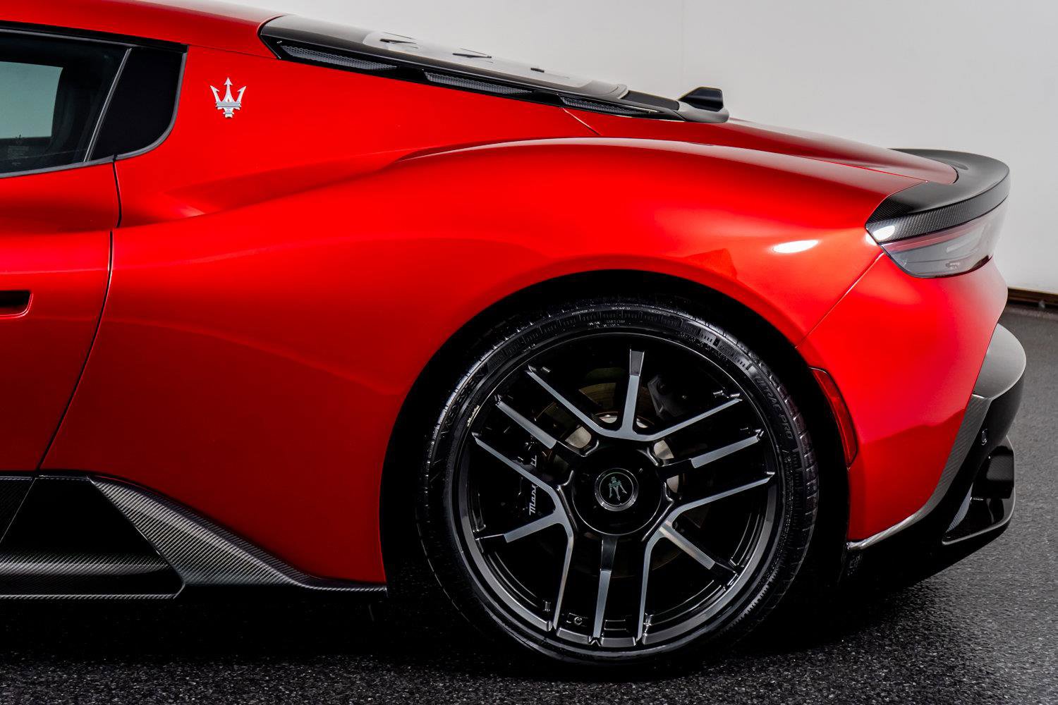 Used 2022 Maserati MC20 Coupe RWD image 21