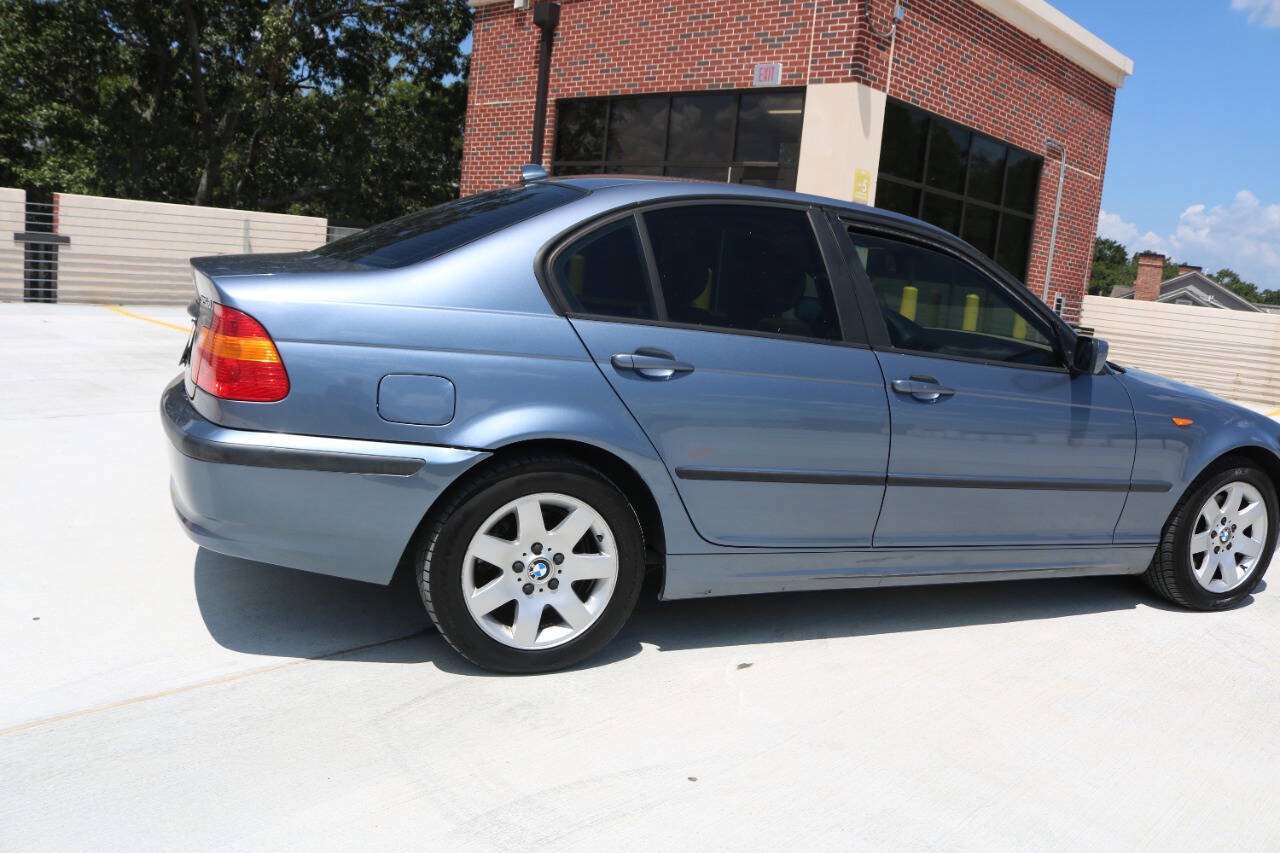 Used 2004 BMW 325xi Sedan AWD/4WD image 69