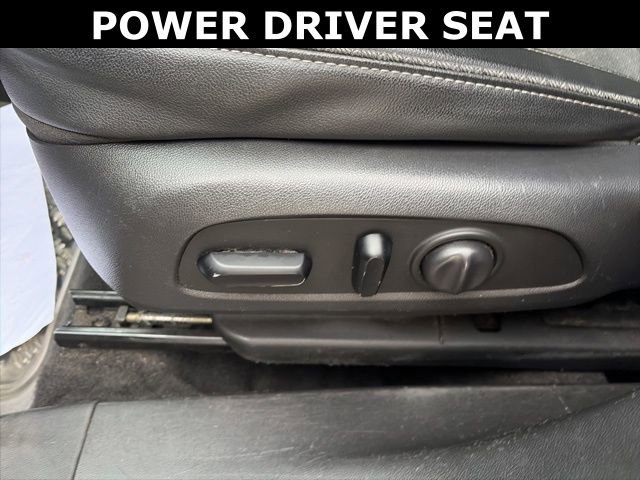 Used 2022 Buick Encore GX Preferred w/ Cold Weather Comfort Package AWD/4WD image 15