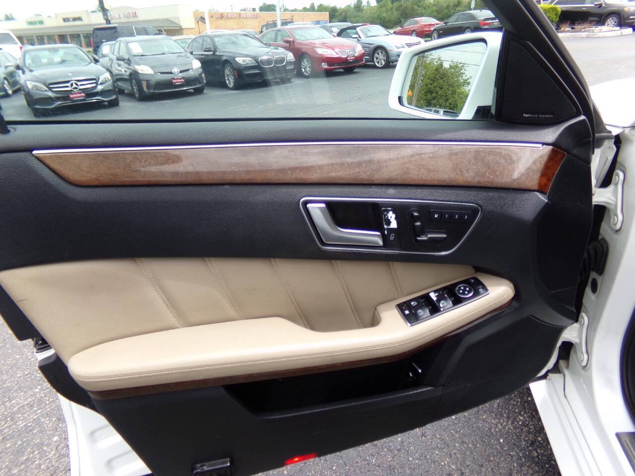 Used 2013 Mercedes-Benz E 350 BlueTEC Sedan image 15