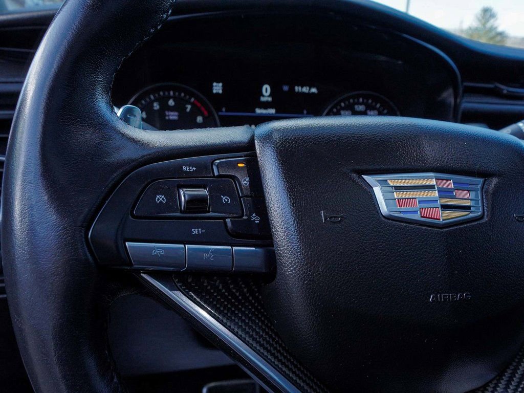 Used 2020 Cadillac XT6 Sport image 25