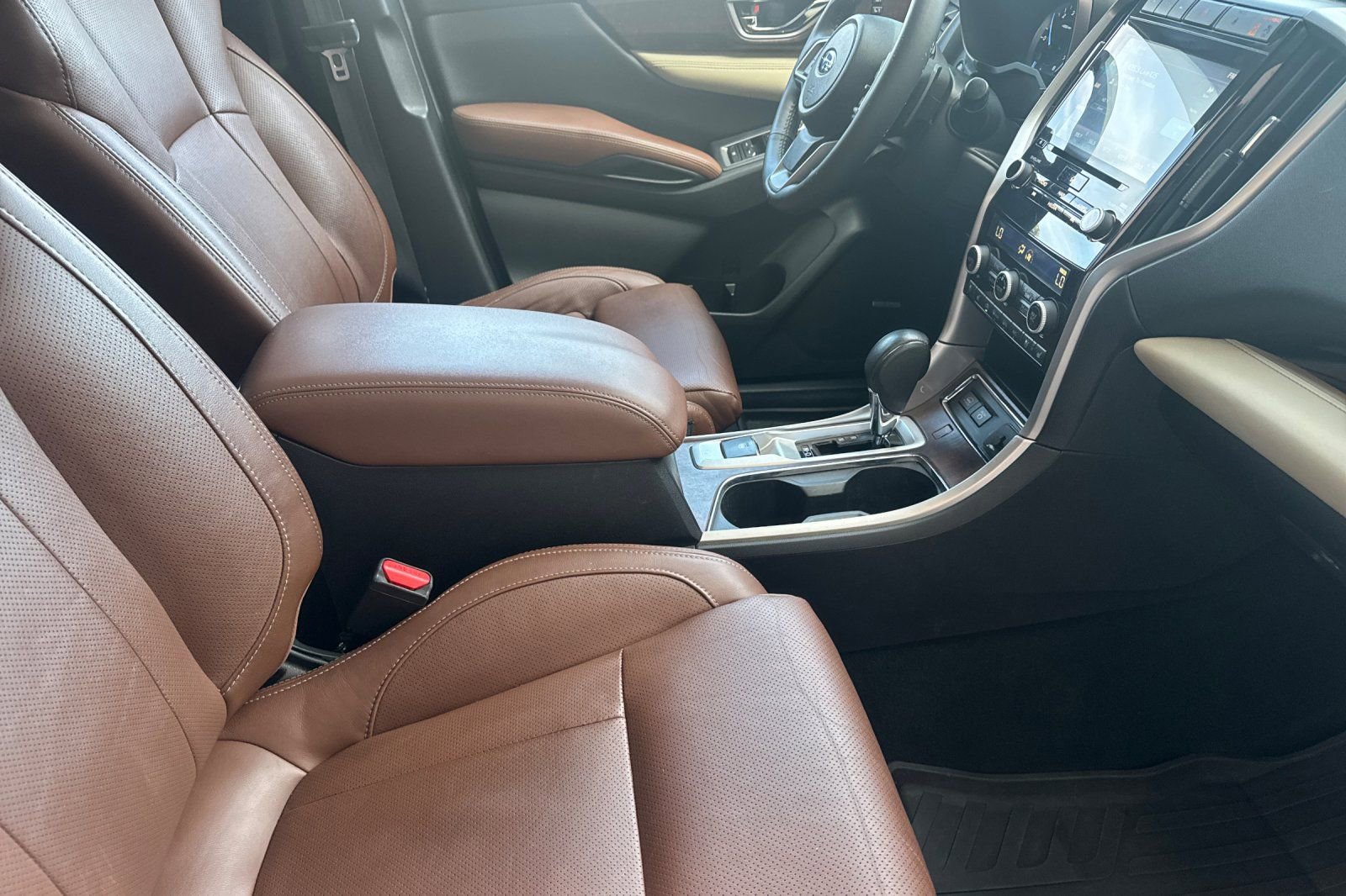 Used 2019 Subaru Ascent Touring w/ Popular Package #3 image 19