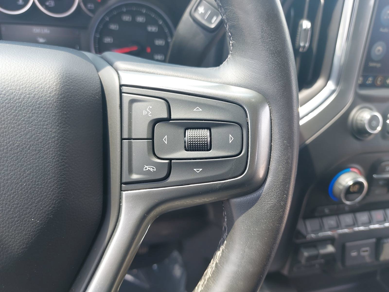 Used 2021 Chevrolet Silverado 1500 LT Trail Boss w/ Convenience Package II AWD/4WD image 20