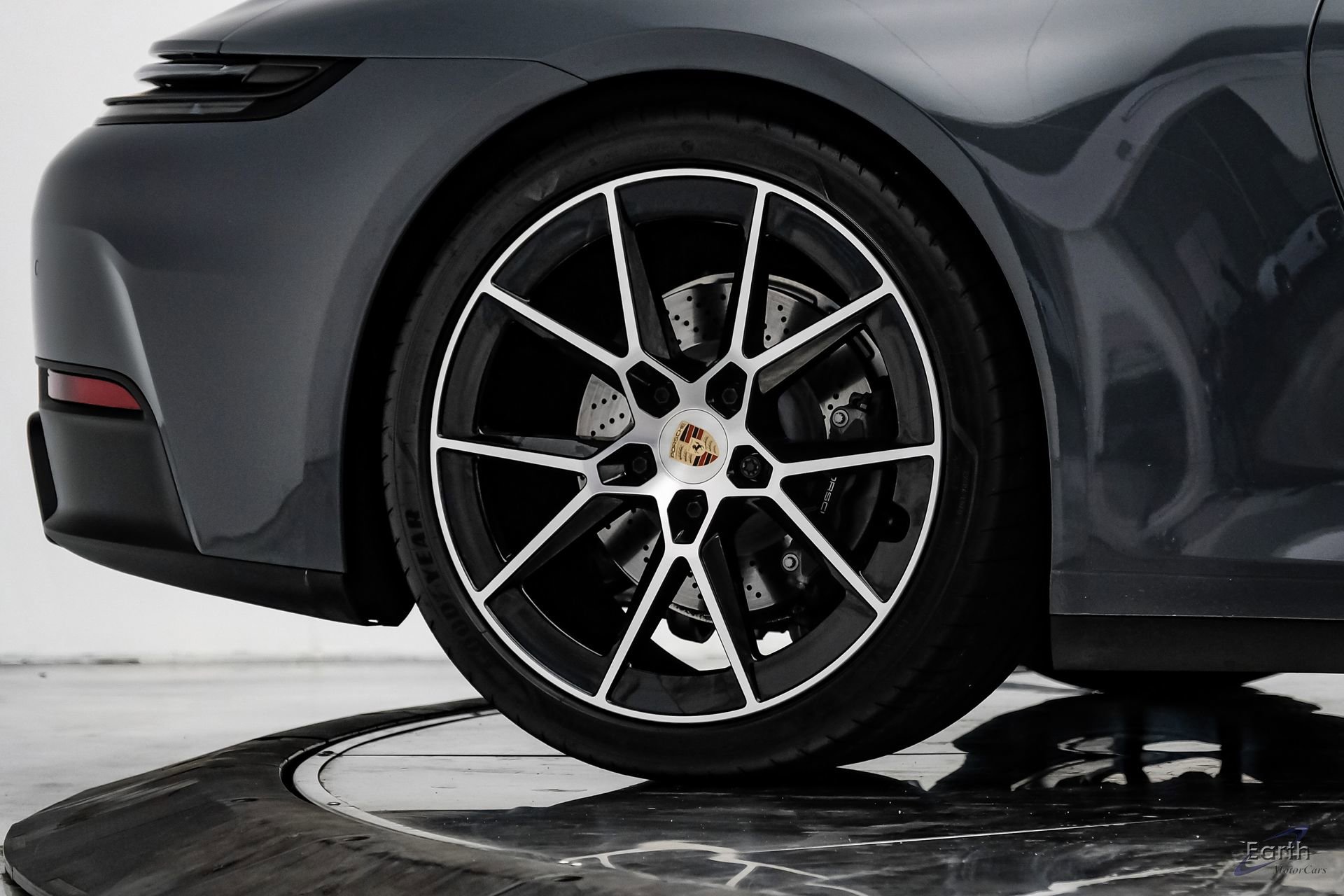 Used 2025 Porsche 911 Carrera T image 89