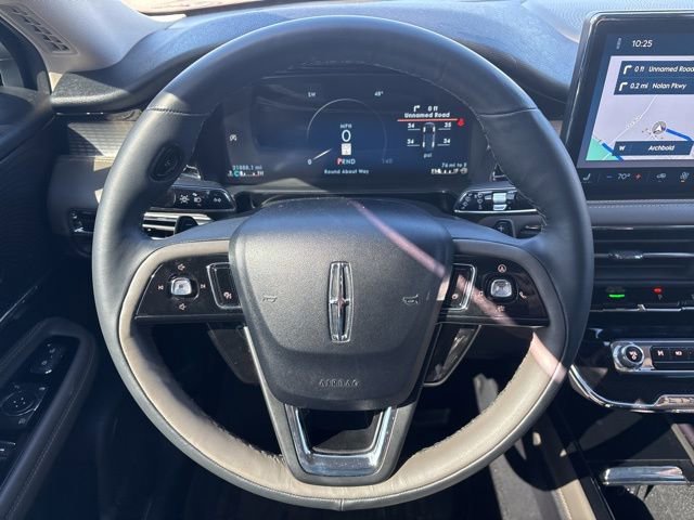 Used 2023 Lincoln Corsair Reserve AWD/4WD image 20
