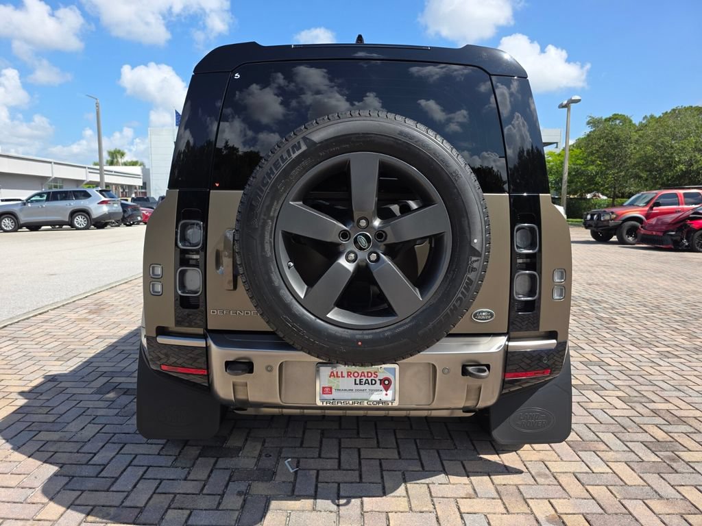 Used 2020 Land Rover Defender 110 X AWD/4WD image 10