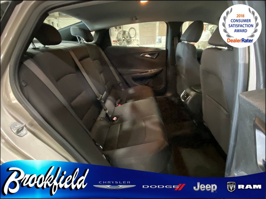 Used 2023 Chevrolet Malibu LT w/ Driver Confidence Package image 18