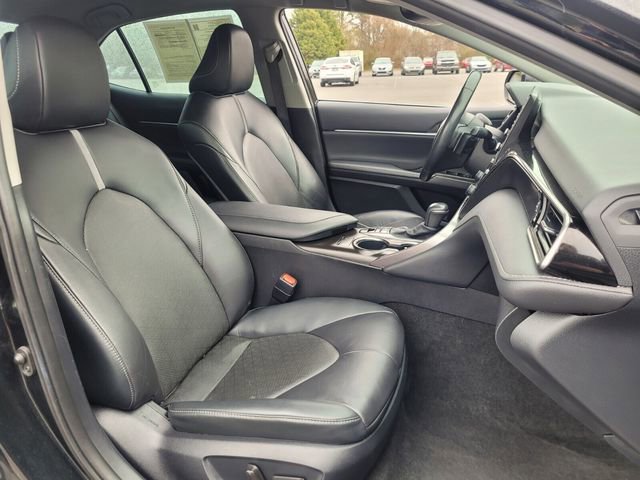 Used 2024 Toyota Camry XSE image 18