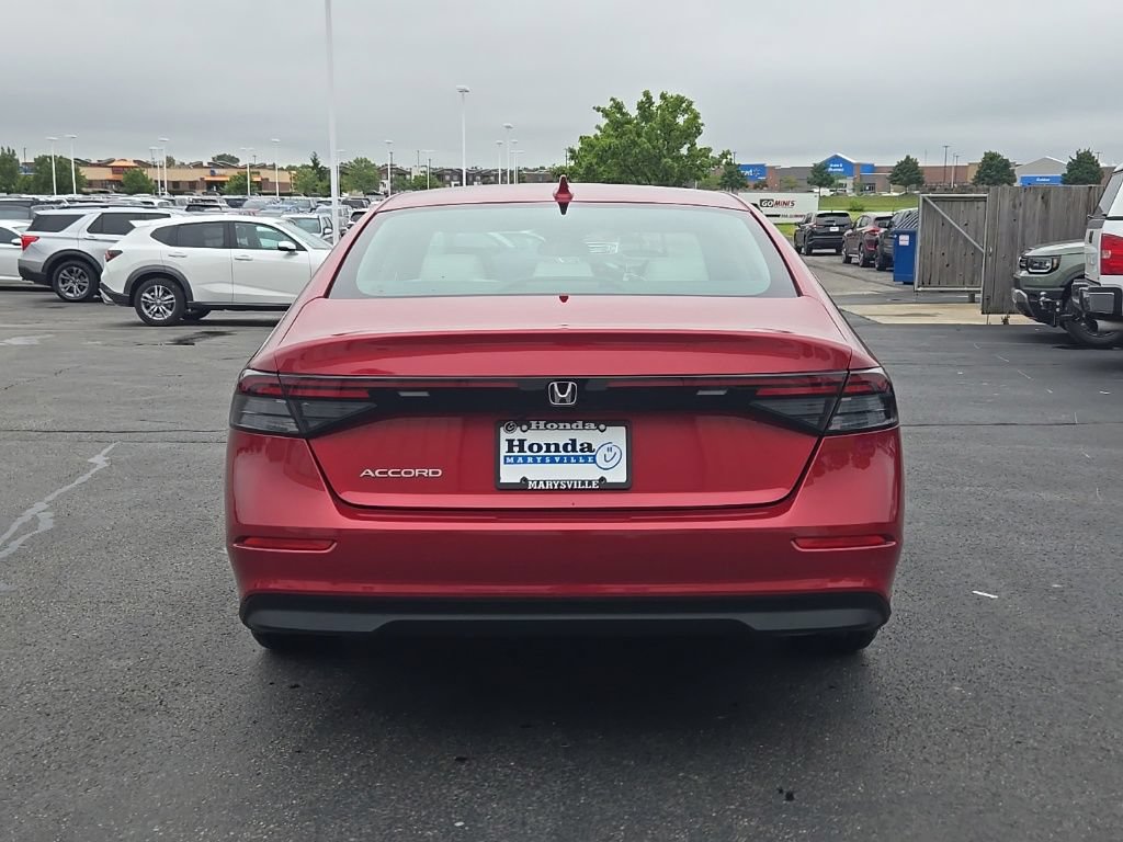 Used 2024 Honda Accord EX image 7
