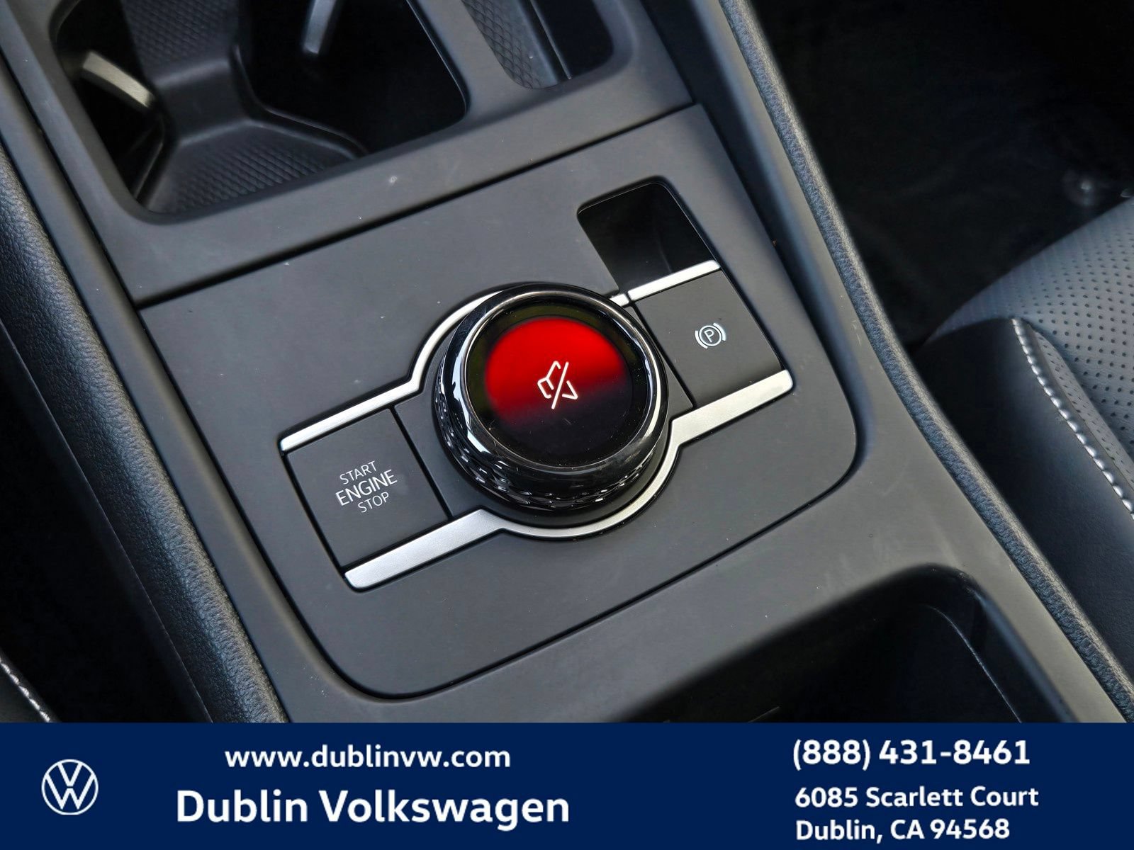 Certified 2026 Volkswagen Tiguan SE FWD image 19