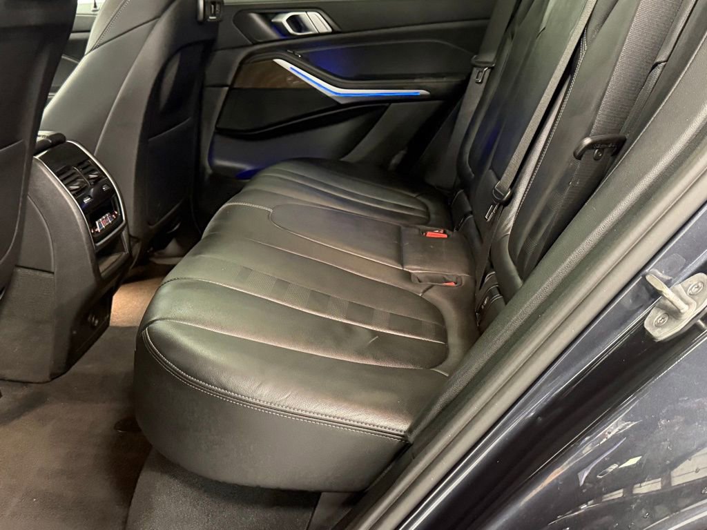 Used 2022 BMW X5 xDrive40i w/ Climate Comfort Package image 26