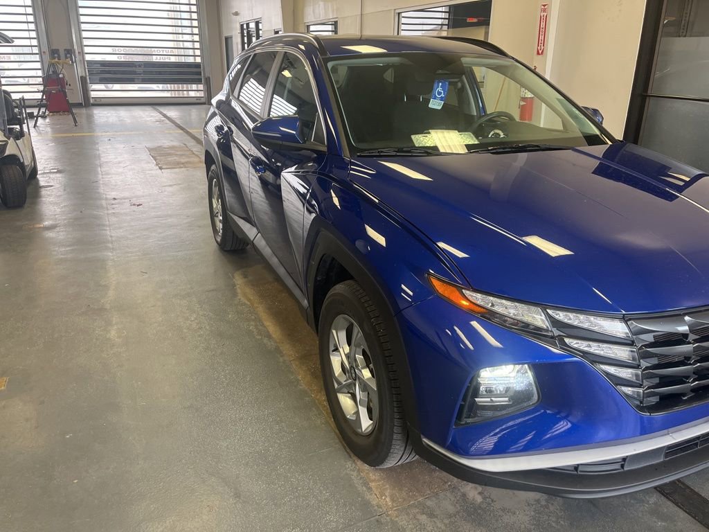 Used 2023 Hyundai Tucson SEL image 1