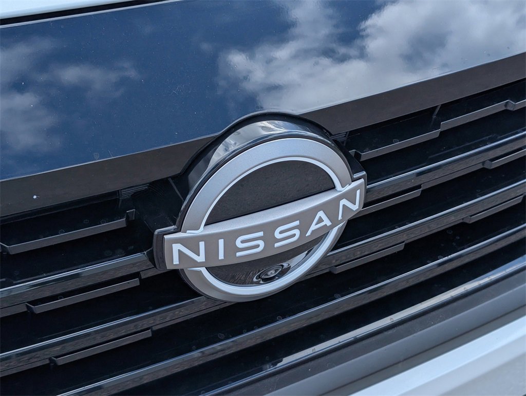 New 2026 Nissan Kicks SR image 10