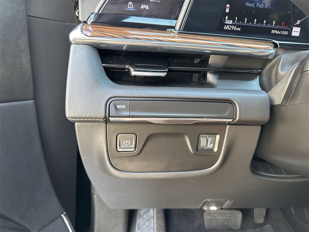 Used 2023 Cadillac Escalade Luxury image 54