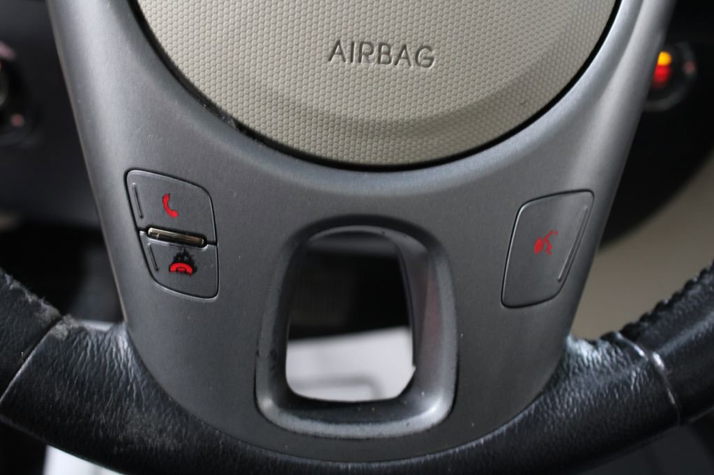 Used 2011 Kia Soul ! FWD image 35