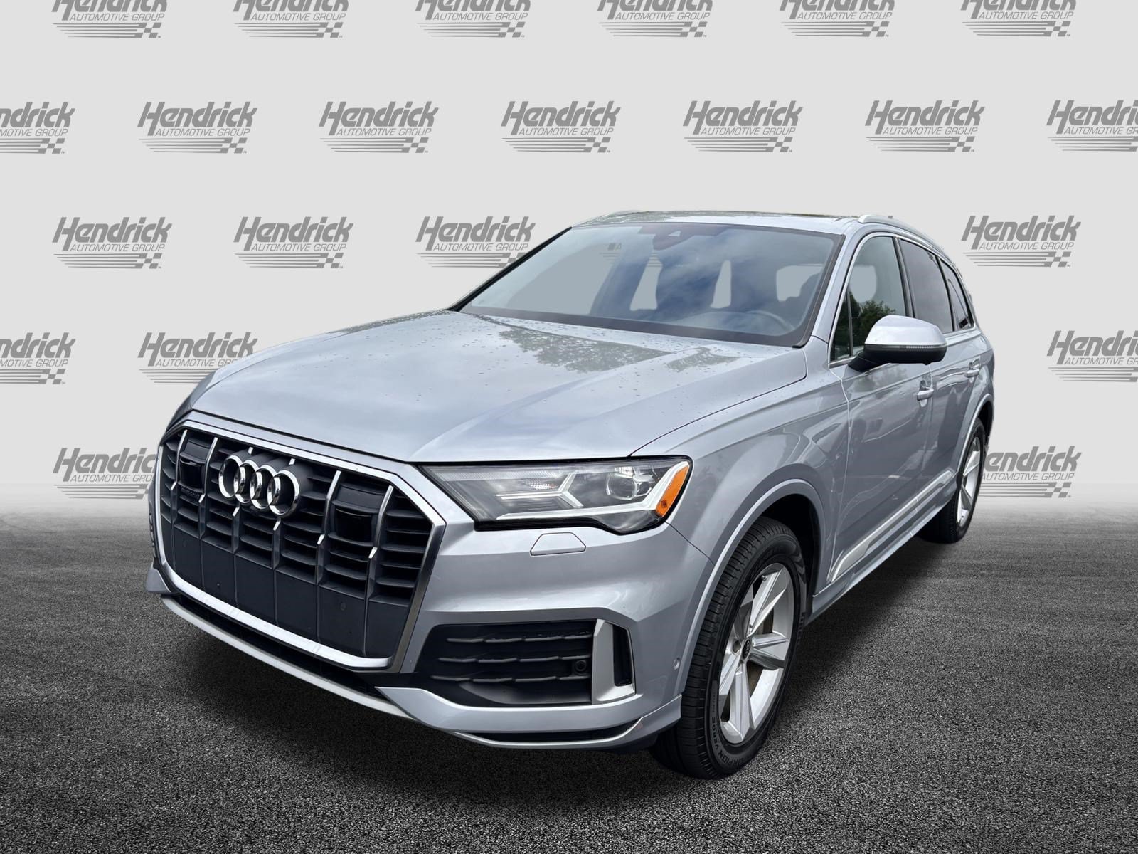 Used 2022 Audi Q7 2.0T Premium Plus w/ Premium Plus Package AWD/4WD image 6