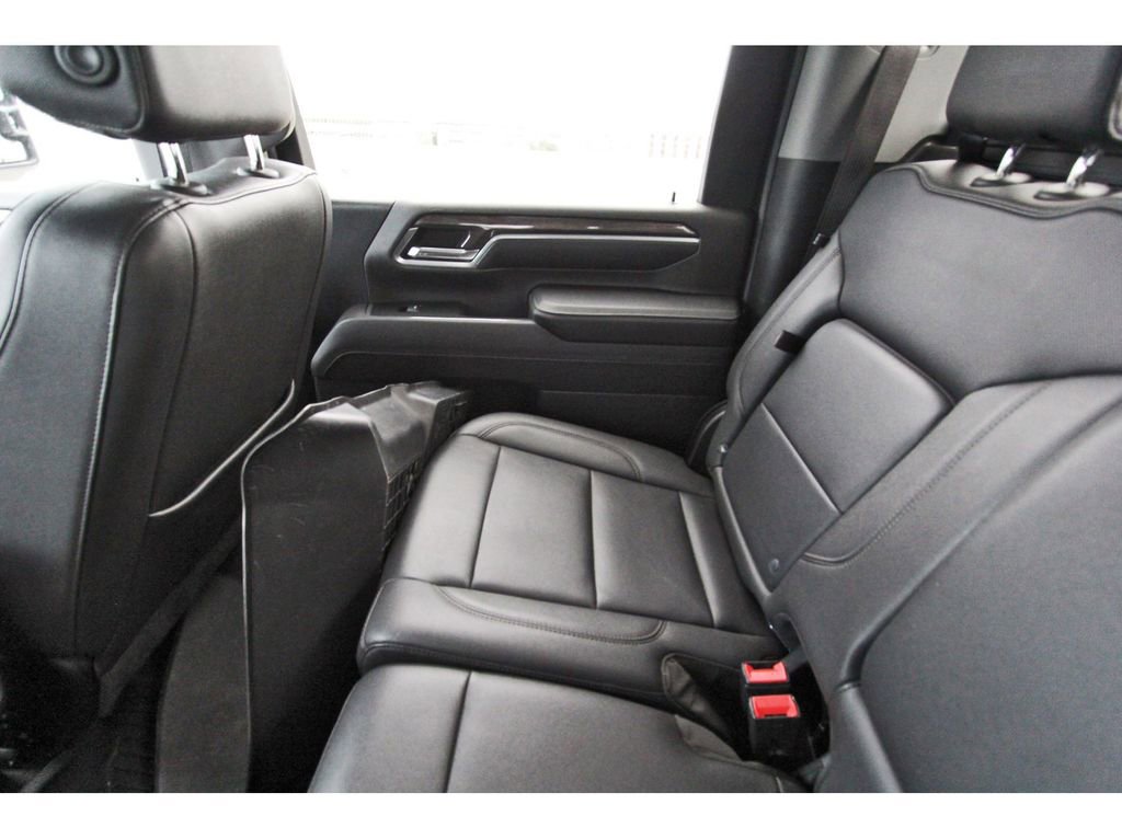 Used 2024 Chevrolet Silverado 2500 LTZ w/ LTZ Texas Edition image 12