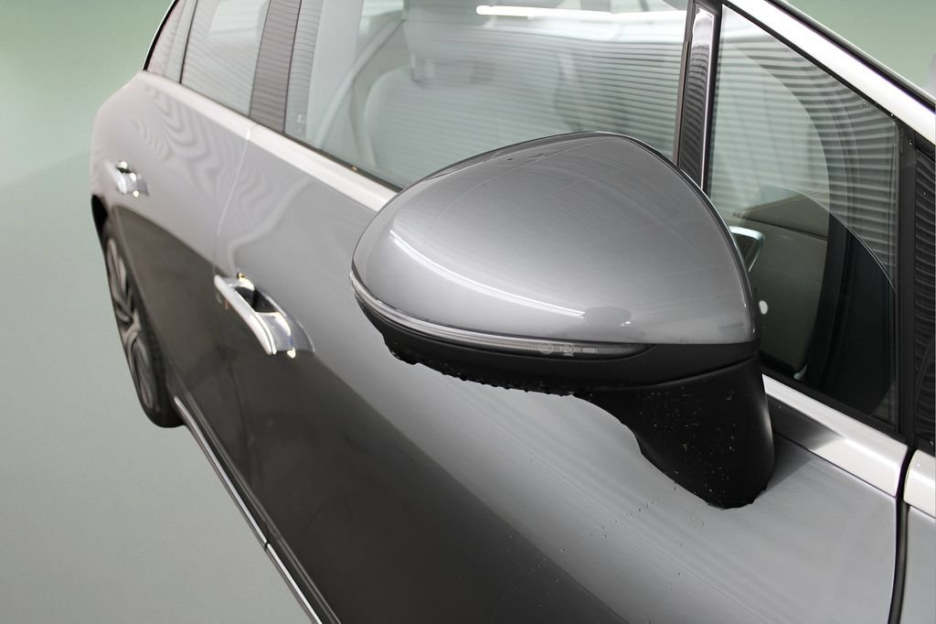 Used 2025 Mercedes-Benz EQE 350+ 4MATIC Sedan image 18