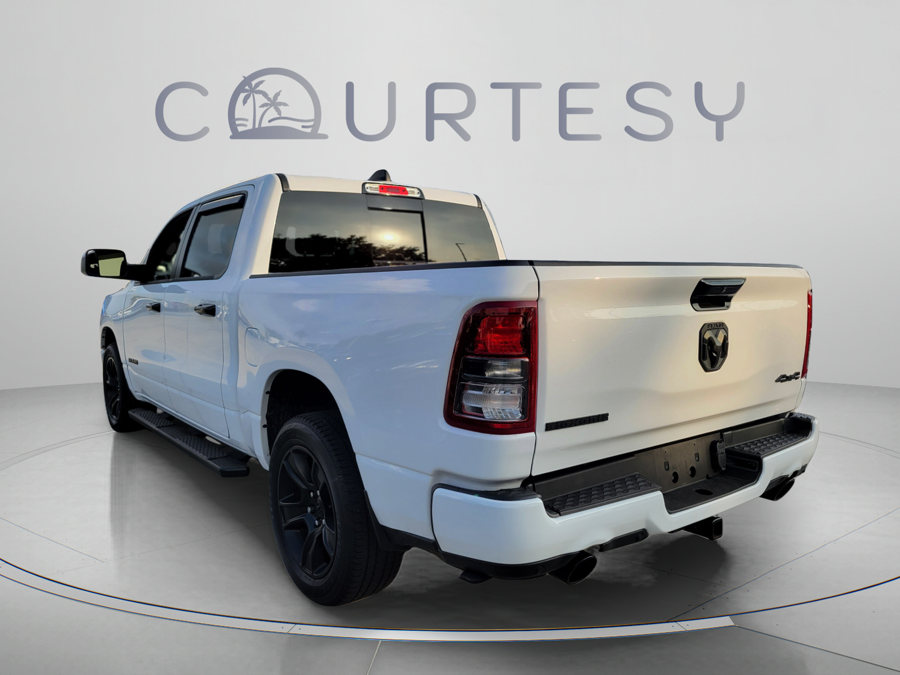 Certified 2024 RAM 1500 Big Horn AWD/4WD image 2