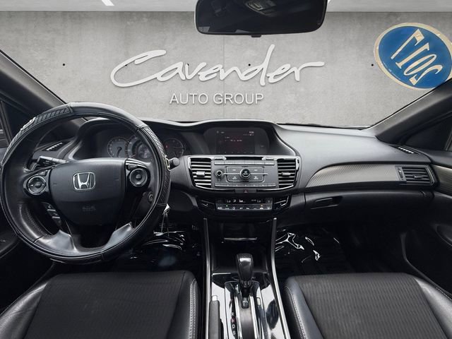 Used 2017 Honda Accord Sport image 20
