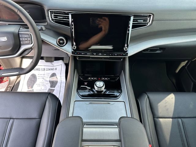 New 2026 Jeep Grand Wagoneer Limited w/ Premium Group II image 11