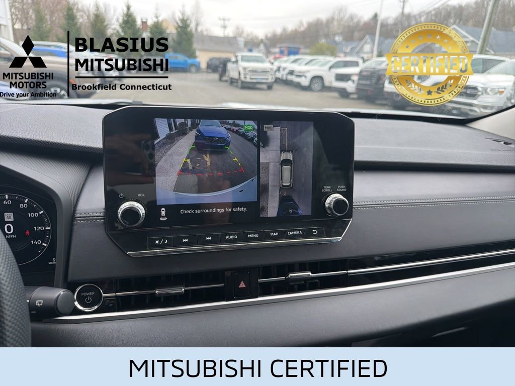 Used 2023 Mitsubishi Outlander 4WD Plug-In Hybrid image 21