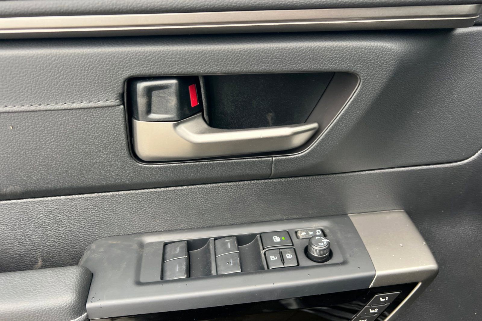 New 2026 Toyota Tundra Limited image 8