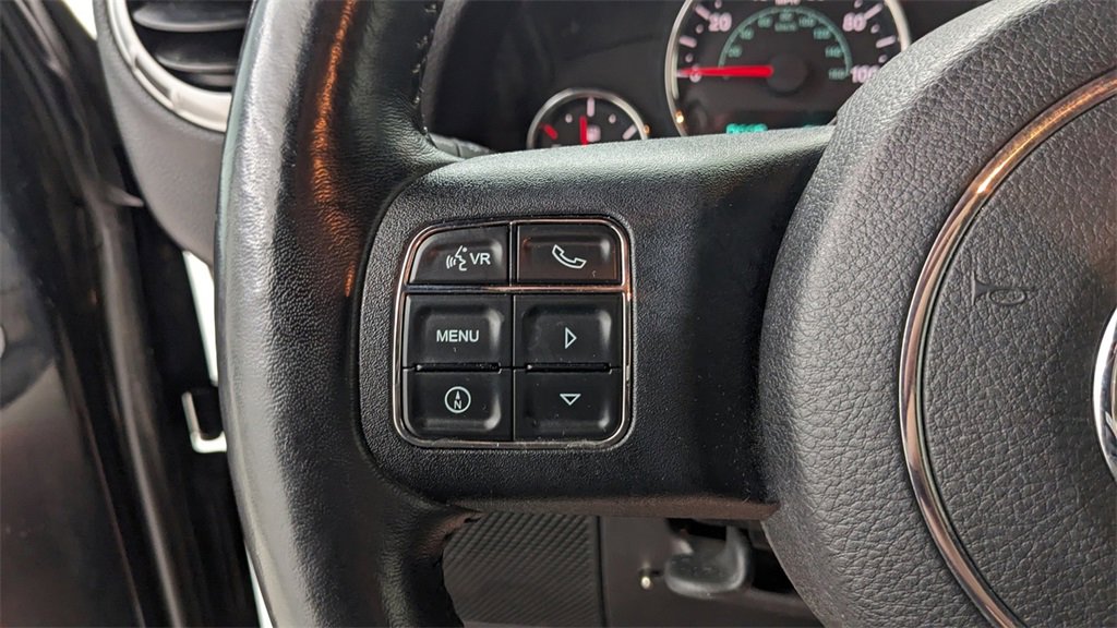 Used 2014 Jeep Wrangler Unlimited Rubicon w/ Connectivity Group image 28