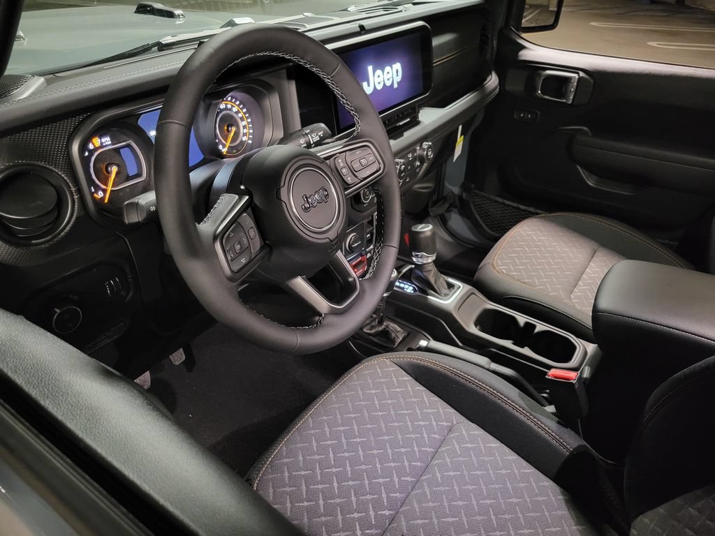 New 2026 Jeep Gladiator Mojave AWD/4WD image 3
