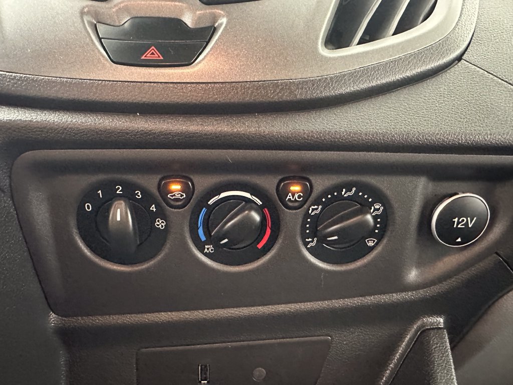 Used 2018 Ford Transit 350 XL RWD image 26