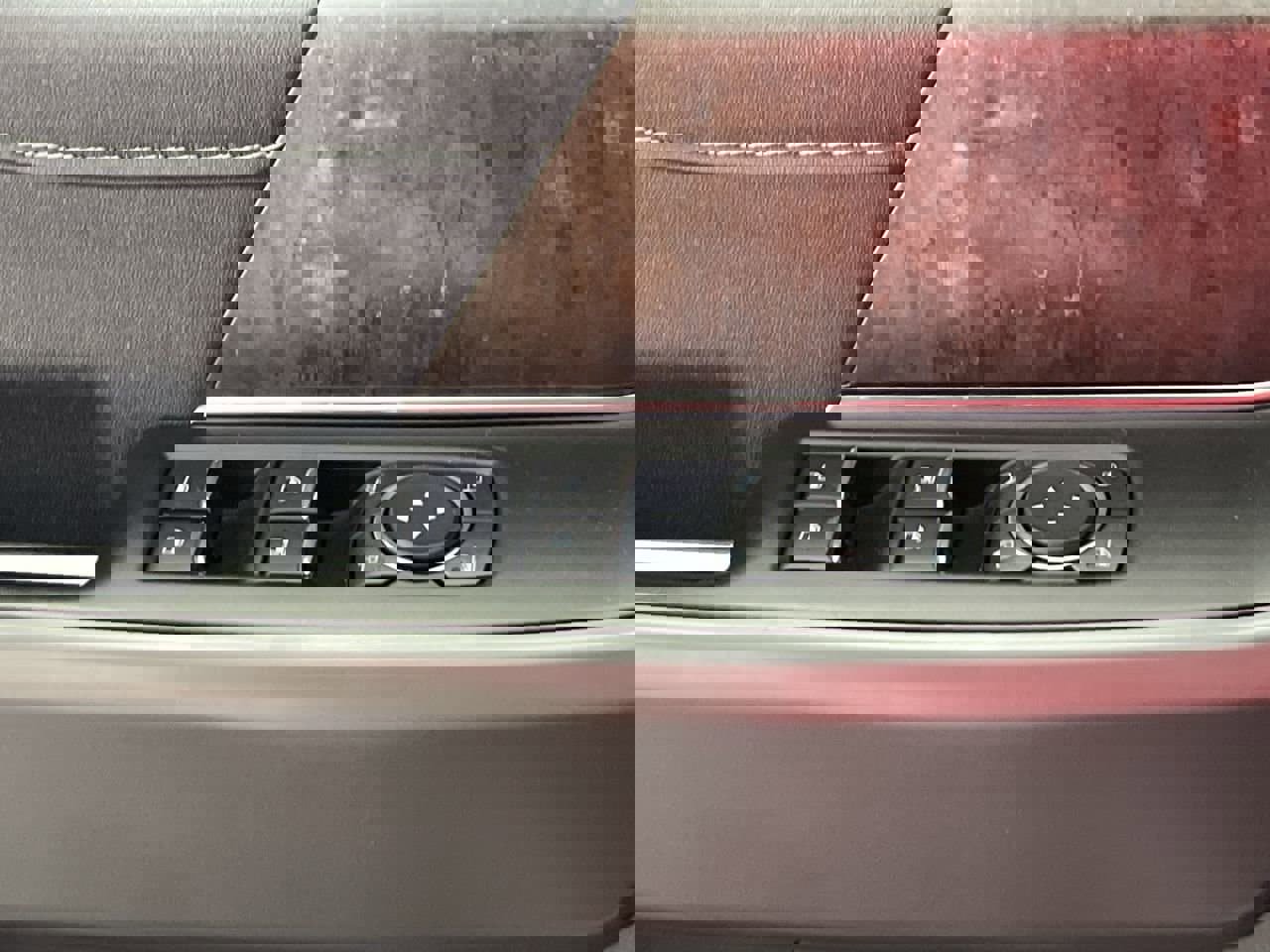 Used 2022 Ford F150 Lariat w/ Max Trailer Tow Package image 16