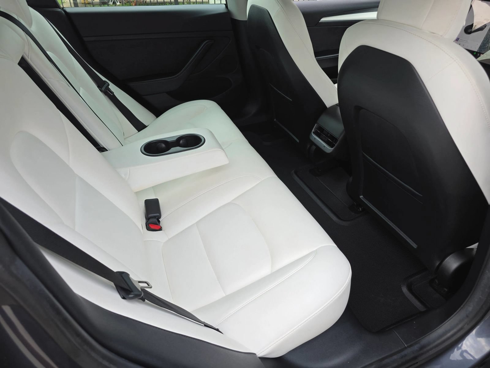 Used 2022 Tesla Model 3 Performance AWD/4WD image 30