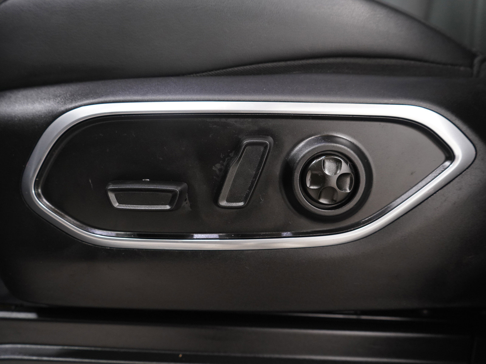 Used 2022 Jeep Wagoneer Series II w/ Premium Group I image 23