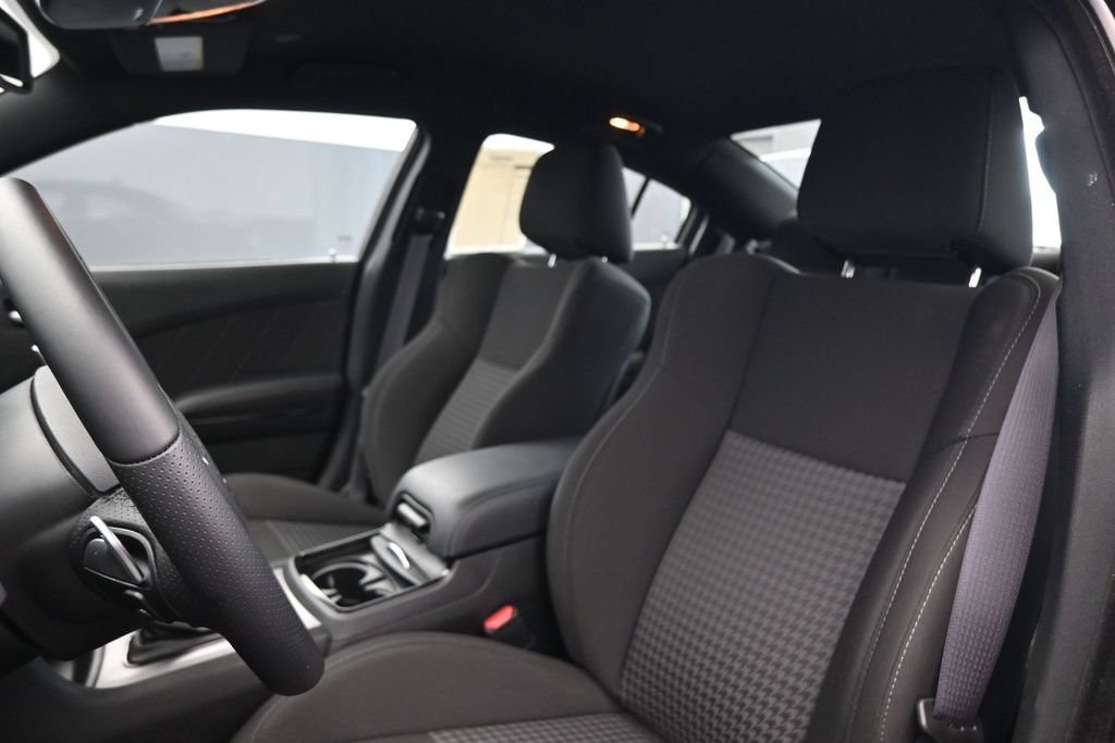 Used 2023 Dodge Charger R/T w/ Blacktop Package RWD image 3