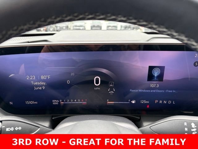 Used 2025 Buick Enclave Preferred FWD image 19