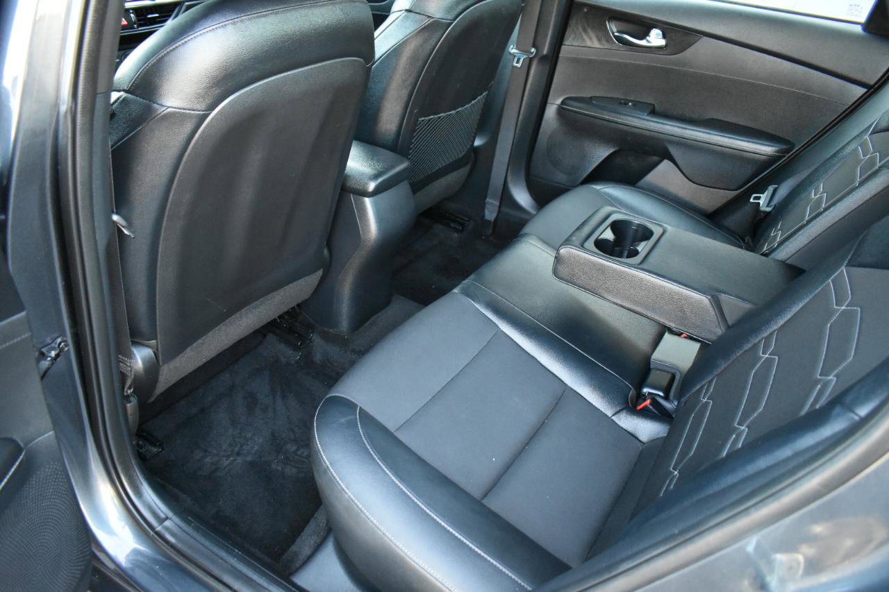Used 2020 Kia Forte GT-Line FWD image 25
