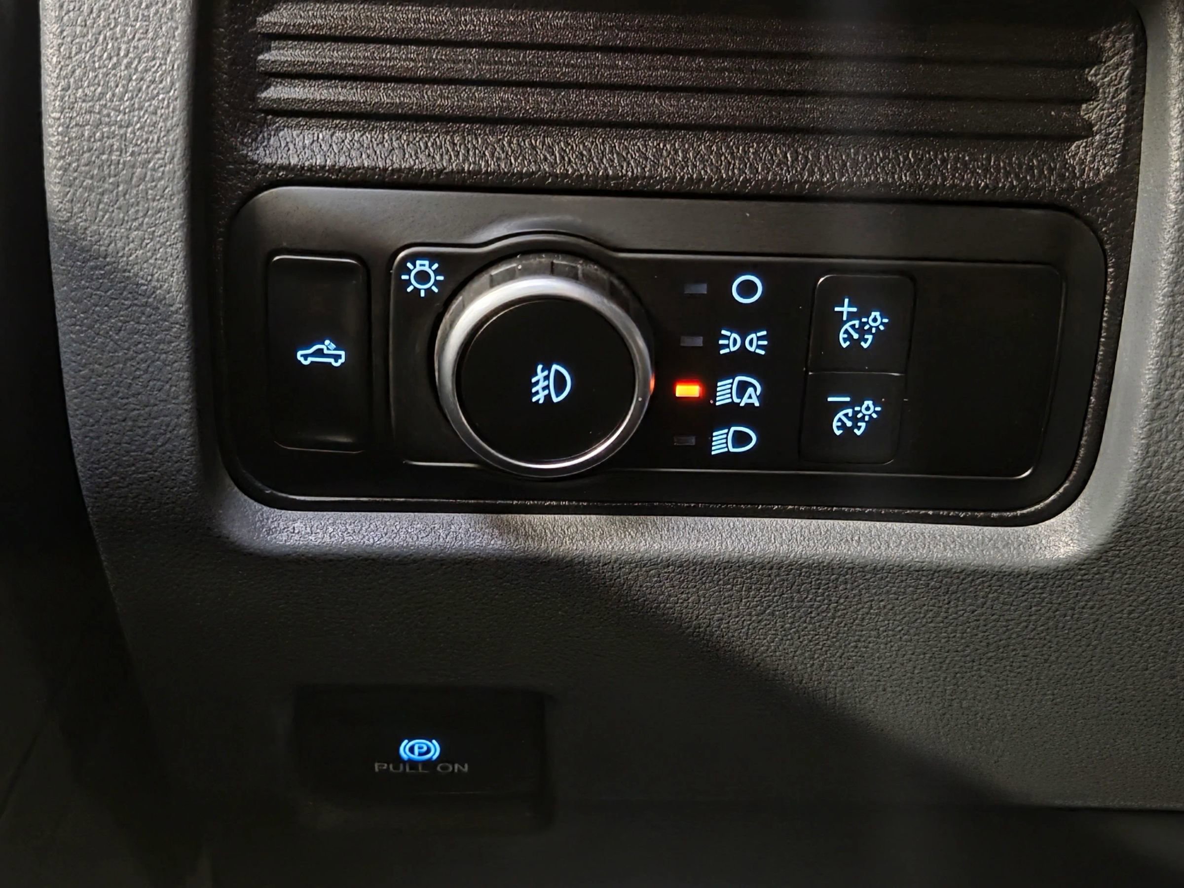 Used 2026 Ford F250 XLT image 22