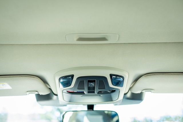 Certified 2025 Subaru Outback Premium AWD/4WD image 19